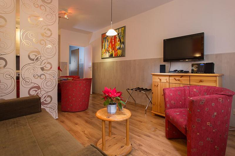 H& Apartments im Herzen der Stadt teilweise mit Balkon ruhig zentral modern mit Küche Greifswald Exterior foto